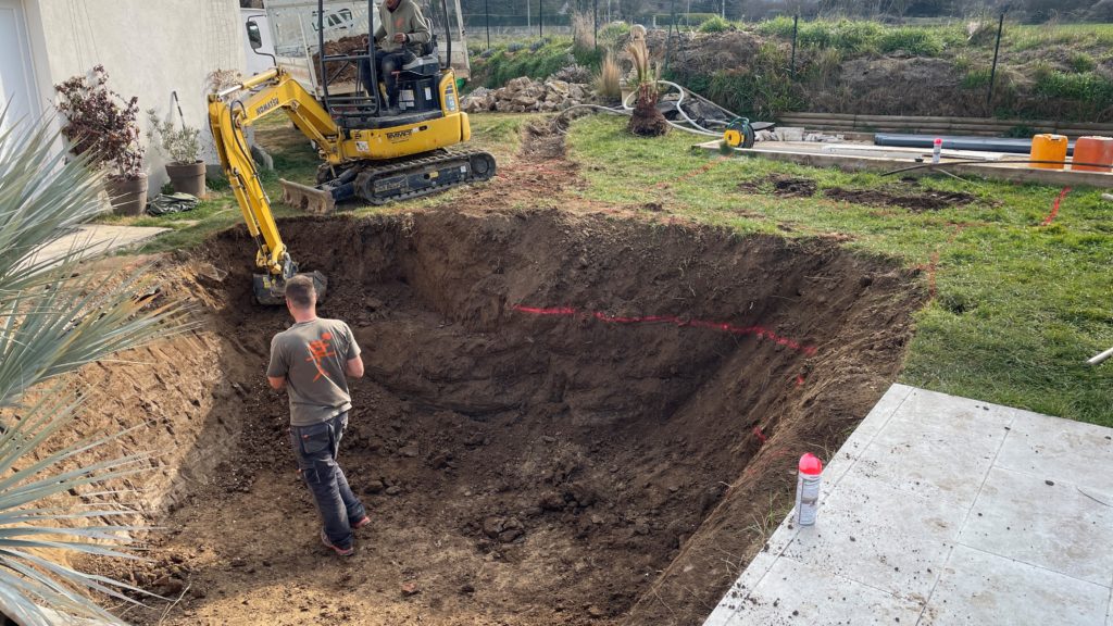 Avant après création paysage grambois 4