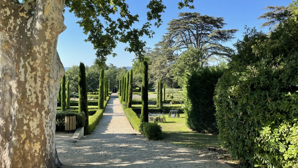 Jardin extérieur villa Grambois